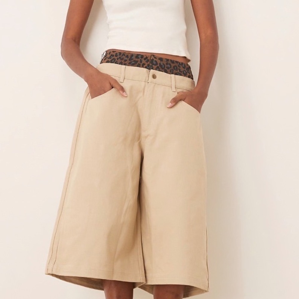Adidas Originals Shorts Women Beige Excellence Leopard Waistband 3-Stripe
